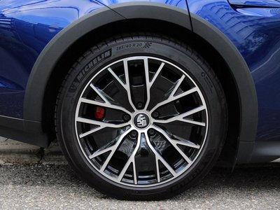 2022 Porsche TAYCAN 缩略图 19