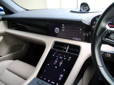 2022 Porsche TAYCAN 缩略图 38