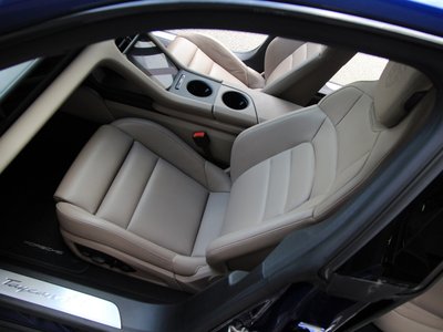 2022 Porsche TAYCAN 缩略图 37