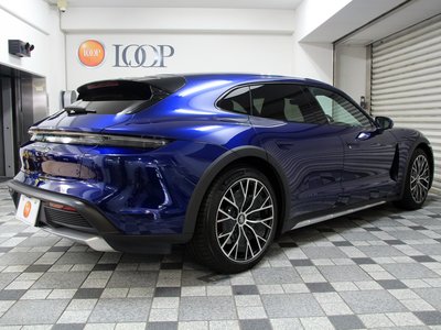 2022 Porsche TAYCAN 照片 8