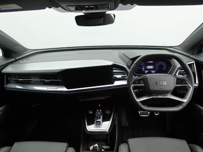 AUDI Q4 SPORTBACK E-TRON - 9