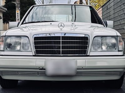 MERCEDES-BENZ E-CLASS - 8