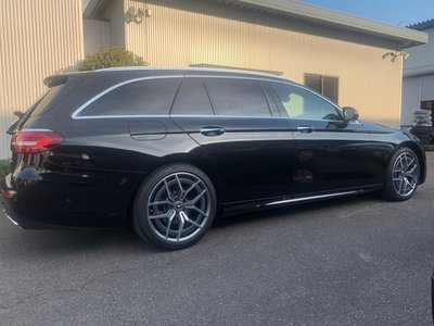 MERCEDES-BENZ E-CLASS - 5