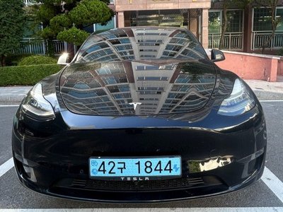صورة 1 لـ 2022 Tesla MODEL Y