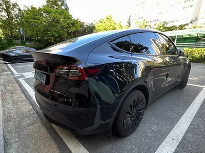 صورة 6 لـ 2022 Tesla MODEL Y