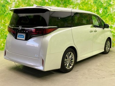 TOYOTA ALPHARD - 3