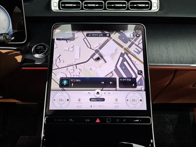 2022 Mercedes-BENZ S-CLASS thumbnail 18