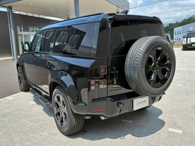 صورة 2 لـ 2025 LAND Rover DEFENDER