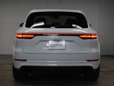 PORSCHE CAYENNE - 5