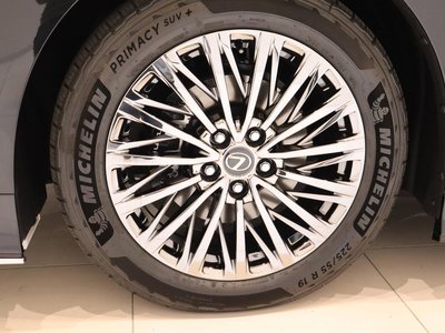 صورة مصغرة 12 لـ 2024 Lexus LM