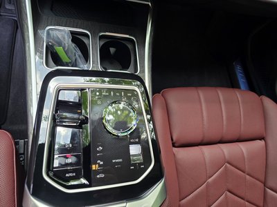 صورة مصغرة 12 لـ 2026 BMW I7