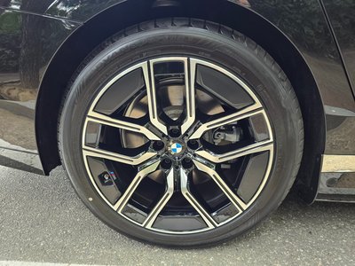 صورة مصغرة 20 لـ 2026 BMW I7