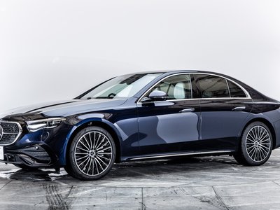 MERCEDES-BENZ E-CLASS - 10