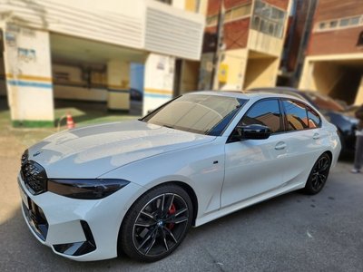 BMW 3 SERIES - 1