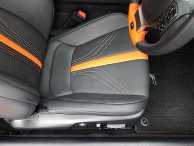 صورة مصغرة 68 لـ 2015 Lexus RC F