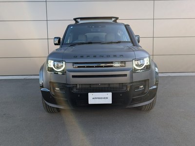 LAND ROVER DEFENDER - 10