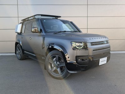 LAND ROVER DEFENDER - 1