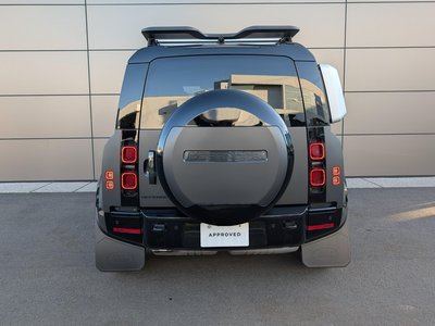 LAND ROVER DEFENDER - 6