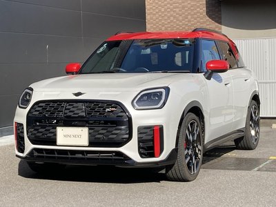 MINI MINI COUNTRYMAN - 10