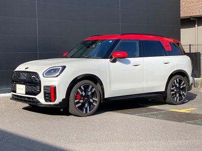 MINI MINI COUNTRYMAN - 1