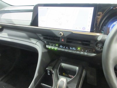 صورة مصغرة 26 لـ 2025 Toyota CROWN ESTATE