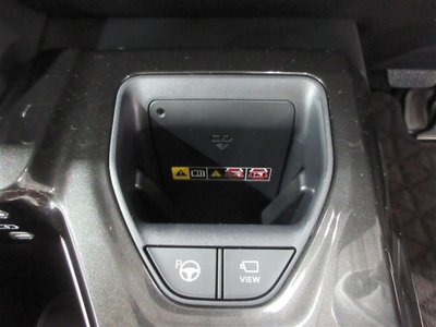 صورة مصغرة 18 لـ 2025 Toyota CROWN ESTATE