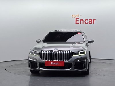 BMW 7 SERIES - 2