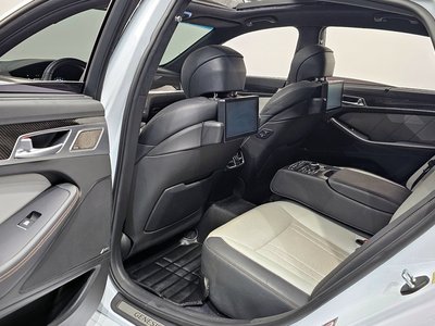صورة مصغرة 27 لـ 2018 Genesis G80