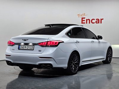 2018 Genesis G80 照片 2