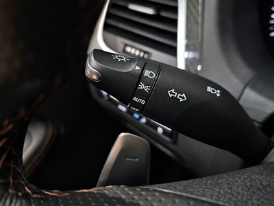 صورة مصغرة 33 لـ 2018 Genesis G80