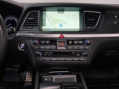 صورة مصغرة 19 لـ 2018 Genesis G80