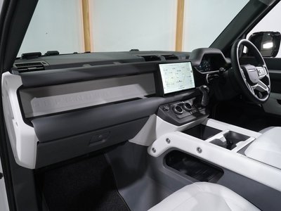2025 LAND Rover DEFENDER — миниатюра 20