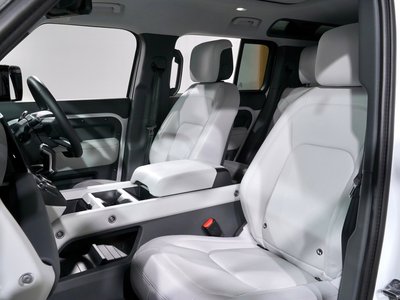 2025 LAND Rover DEFENDER — миниатюра 21