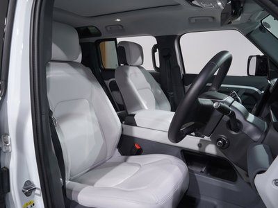 2025 LAND Rover DEFENDER — миниатюра 16