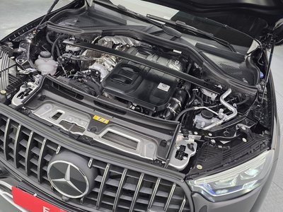 MERCEDES-BENZ GLC - 7