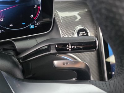 MERCEDES-BENZ GLC - 9