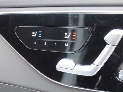 2025 Mercedes-BENZ C-CLASS AMG — миниатюра 37