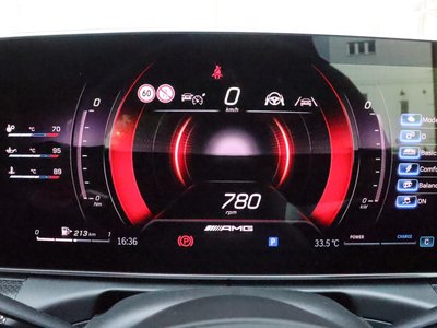 2025 Mercedes-BENZ C-CLASS AMG — миниатюра 27