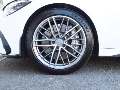 2025 Mercedes-BENZ C-CLASS AMG 照片 2