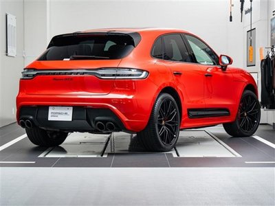 صورة 2 لـ 2022 Porsche MACAN
