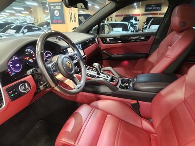 صورة 7 لـ 2020 Porsche CAYENNE
