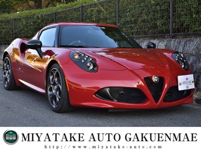 ALFA ROMEO 4C - 2