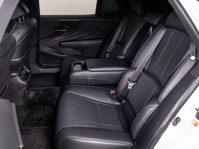 LEXUS LS - 7