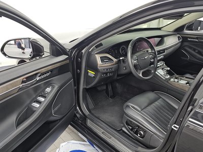 صورة مصغرة 13 لـ 2019 Genesis G90