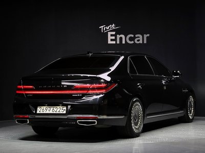 صورة 3 لـ 2019 Genesis G90