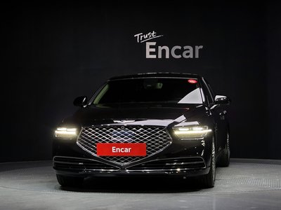 صورة 2 لـ 2019 Genesis G90