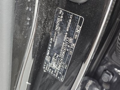 صورة مصغرة 16 لـ 2019 Genesis G90
