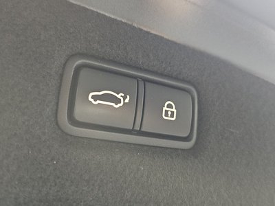 صورة مصغرة 27 لـ 2019 Genesis G90