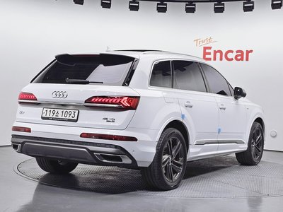 AUDI Q7 - 3