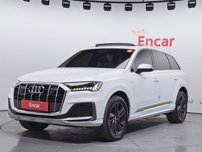 AUDI Q7 - 1